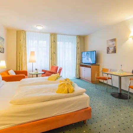 Am Weststrand Apartahotel 4*