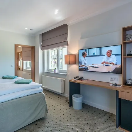 Apartahotel Am Weststrand 4*